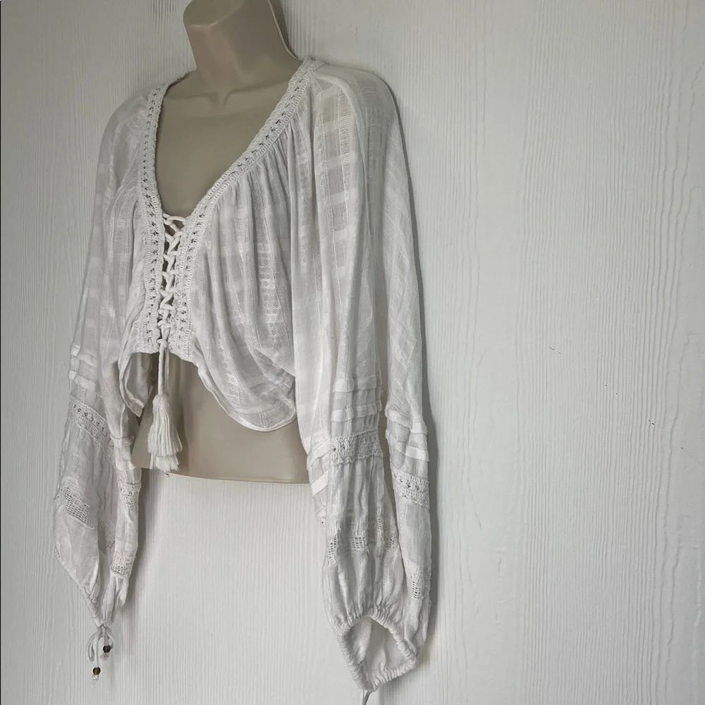 Free People - Paloma Ivory Lace Up Long Sleeve Lightweight Crop Blouse Size XS